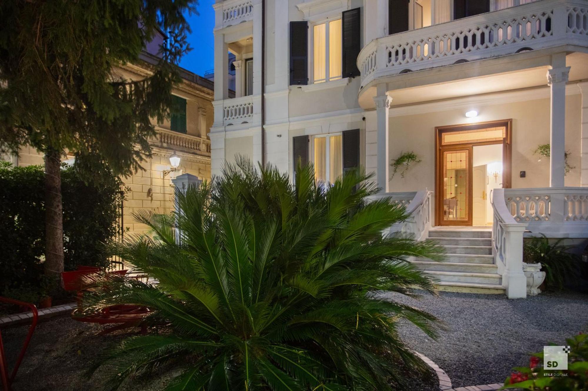 Hotel Villa Elena Varraze Exterior foto